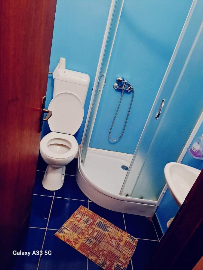 Buffet M Apartments And Rooms Obrovac Bagian luar foto